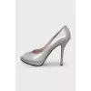 Silver leather open-toe shoes