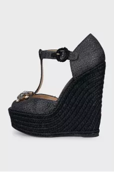 Raffia sandals with crystals