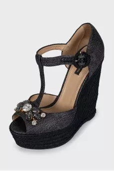 Raffia sandals with crystals