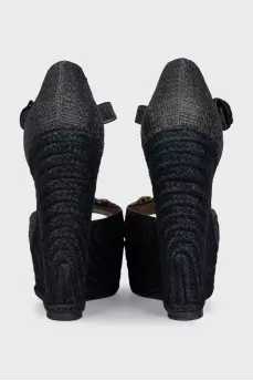 Raffia sandals with crystals