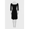 Fitted dress with sleeves