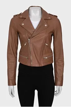 Brown leather jacket with a zipper
