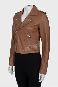 Brown leather jacket with a zipper