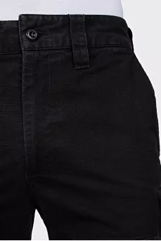 Men's trousers with patch pockets