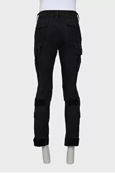 Men's trousers with patch pockets