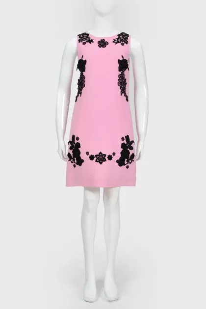Children's dress with black lace with tag