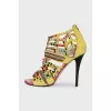 Suede sandals with crystals