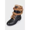 Wonderland boots with fur