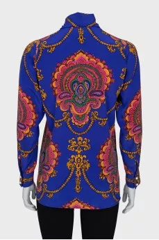 Printed blouse with a bow