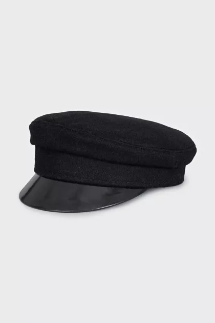Black cap with a glossy visor