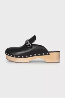 Кожаные сабо с металлическим лого