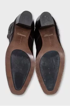 Brown square-toe boots