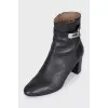 Leather ankle boots with a stable heel