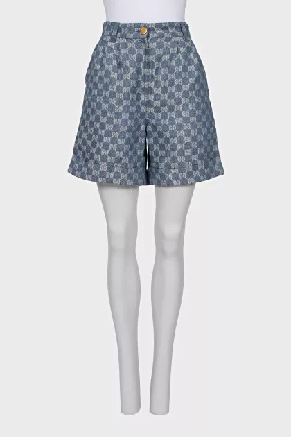 Linen shorts with signature monogram