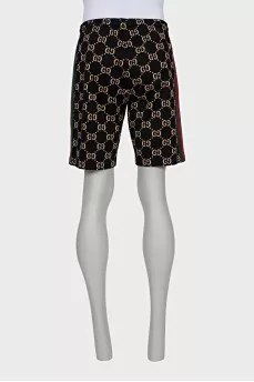 Men's shorts with a signature print