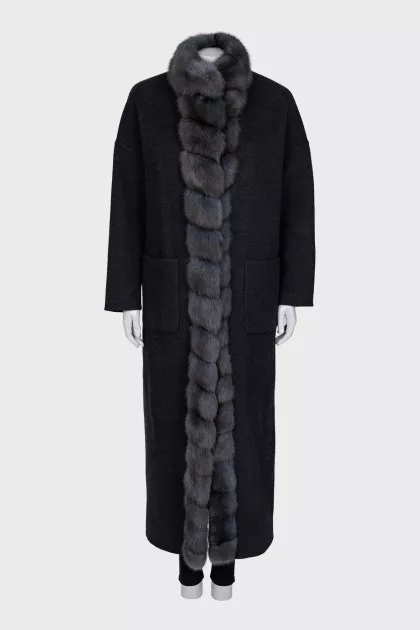 Reversible wool and cashmere coat with fur