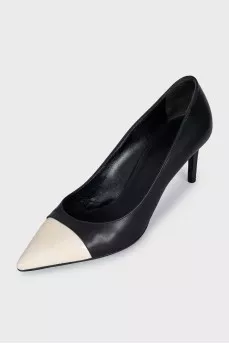 Leather pumps with contrasting toes