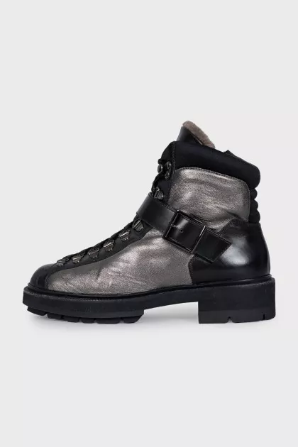 Insulated silver boots