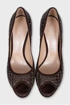 Brown open-toe shoes