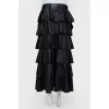 Multi -tier straight skirt in the floor
