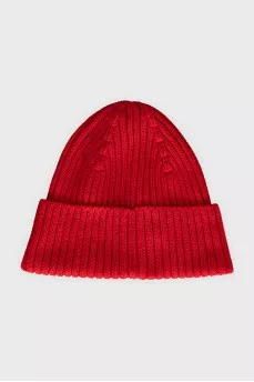Red knitted hat