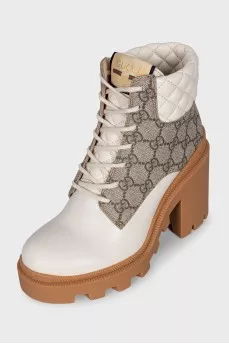 Leather boots with heels and tag