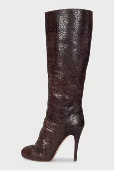 Brown leather boots with heels