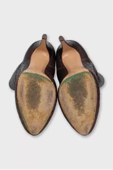 Brown leather boots with heels