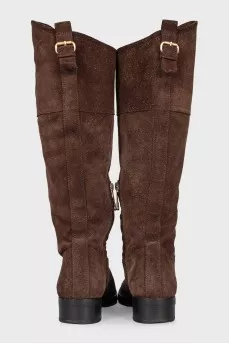 Brown suede boots with embossing