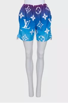 Shorts with a signature print and pocket