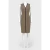 Sleeveless dress with a longitudinal insert
