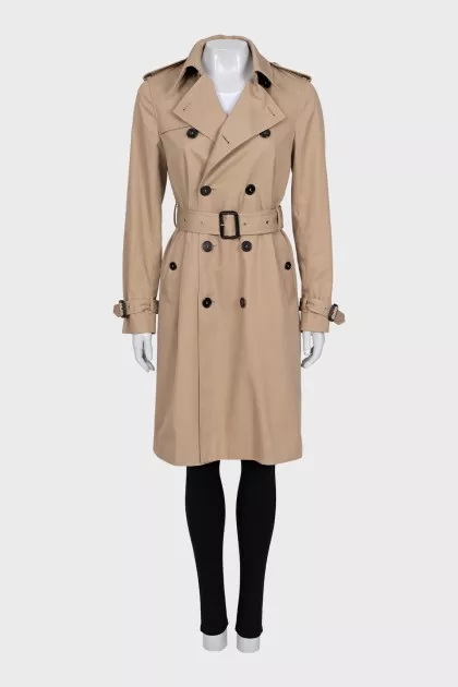 Button-down trench coat with plaid lining
