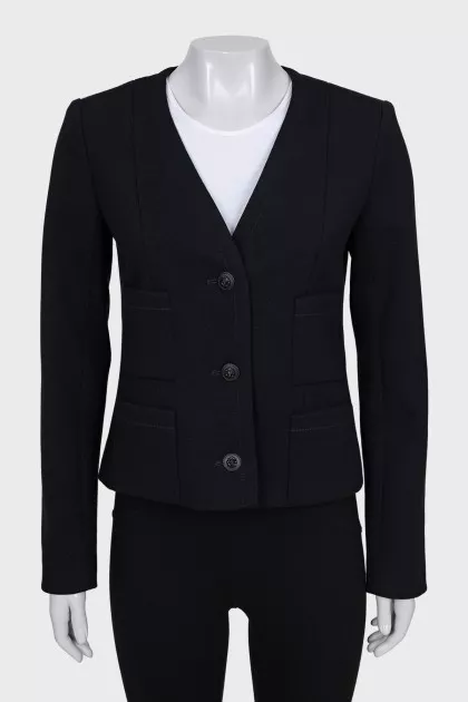 Black cropped jacket with pockets
