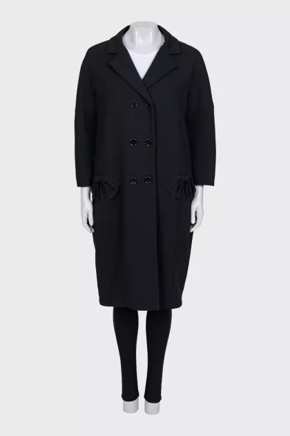 Double-breasted coat with bows