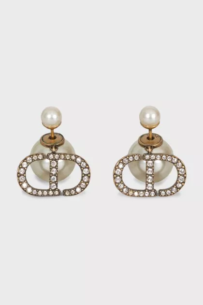 Stud earrings with the brand logo