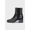 Leather and textile ankle boots with elastic bands