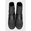 Leather and textile ankle boots with elastic bands