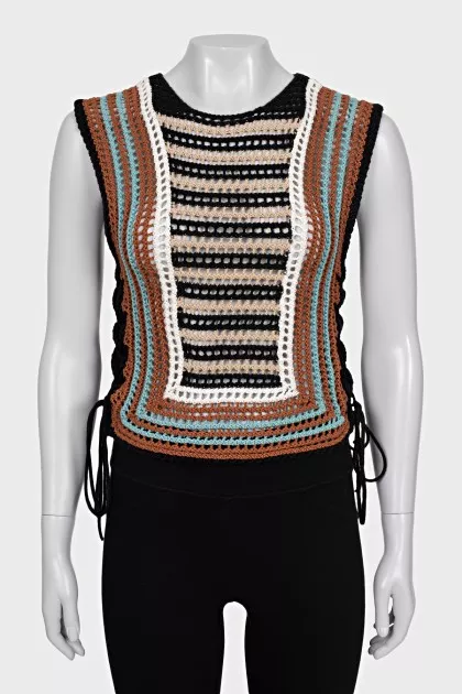 Knitted top with lacing