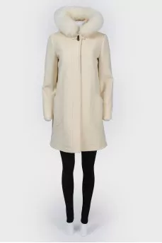Button coat with fur hood