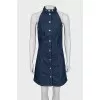 Sleeveless denim dress with buttons