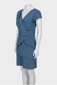 Fitted blue dress with a zipper