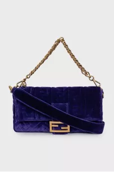 Velvet Baguette bag with gold logo