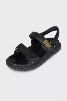 Dioract black leather sandals