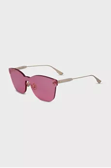 Pink sunglasses with mirror tint