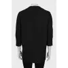 Straight cut blouse with a zipper on the back