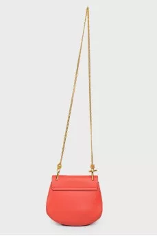 Bag on a chain with a swivel lock
