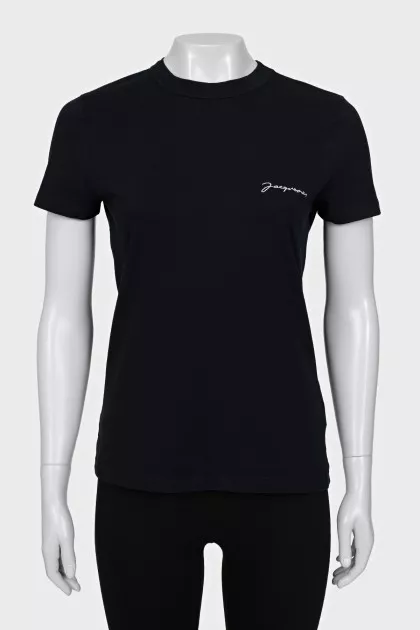 Straight T-shirt with branded embroidery