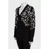 Tapered cardigan with buttons