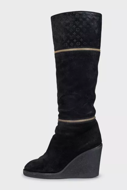 Suede wedge boots with zippers