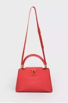 Сумка Capucines MM Taurillon Leather